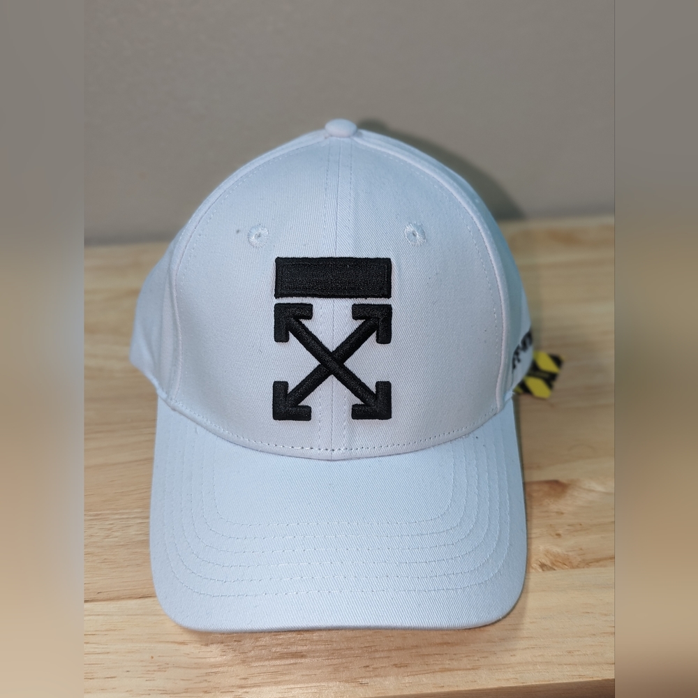 Off White Hat- Bootleg?